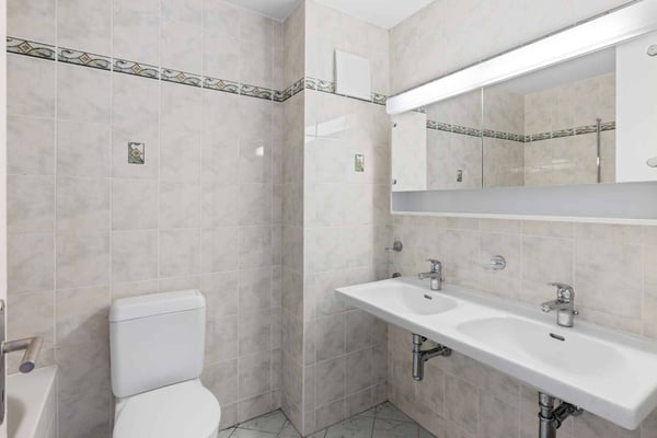 Nyon  Superbe duplex de 167 m² PPE avec jardin privatif 13