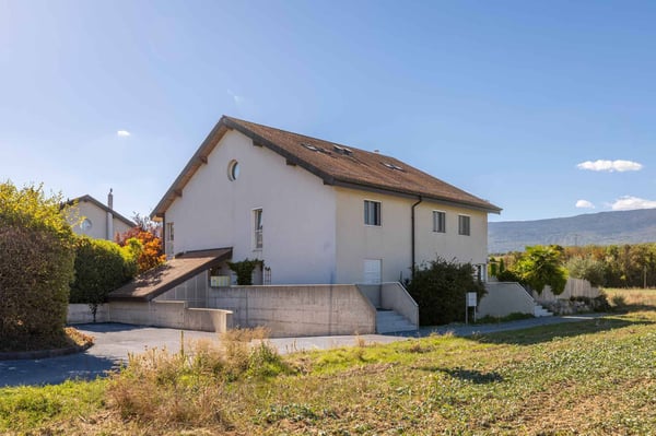 Duplex rénové face aux champs 12