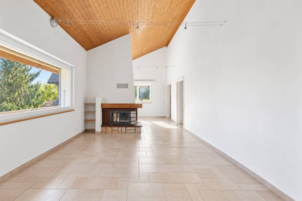 Villa à réinventer face au lac et aux montagnes 4