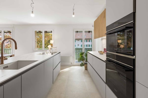 Appartement de 5 pièces rénové en 2025 à 3 minutes du tram 3