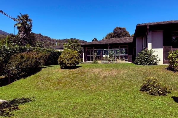 Exklusives Bauland in gepflegter Wohnanlage mit Pool, Tennisplatz und Park 3