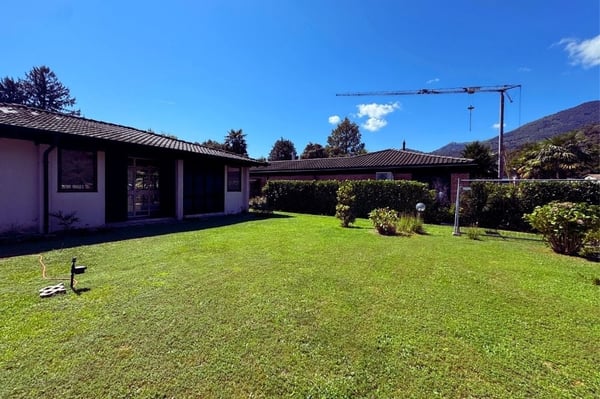 Exklusives Bauland in gepflegter Wohnanlage mit Pool, Tennisplatz und Park 4