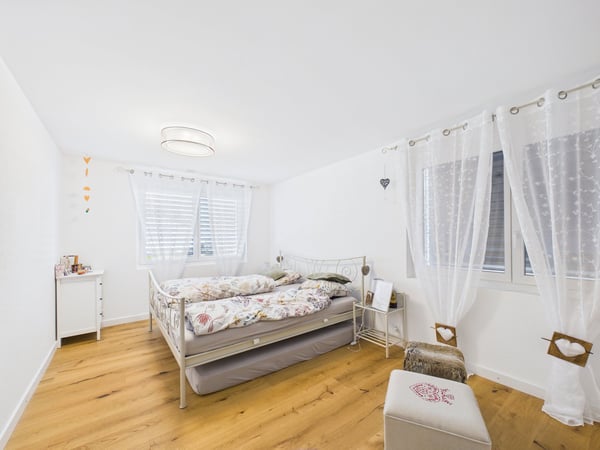 Exklusive 1.1-Zimmer-Wohnung mit grossem Garten und Panoramablick in Ried-Brig 6