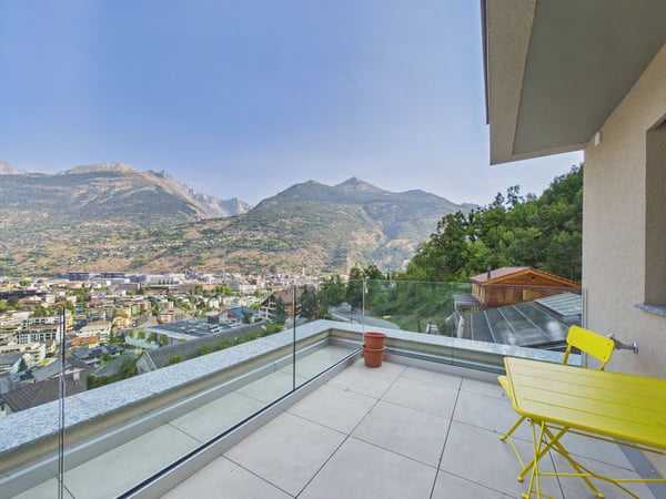 Wunderschöne Attikawohnung in Visp – Ihr Zuhause mit Stil
