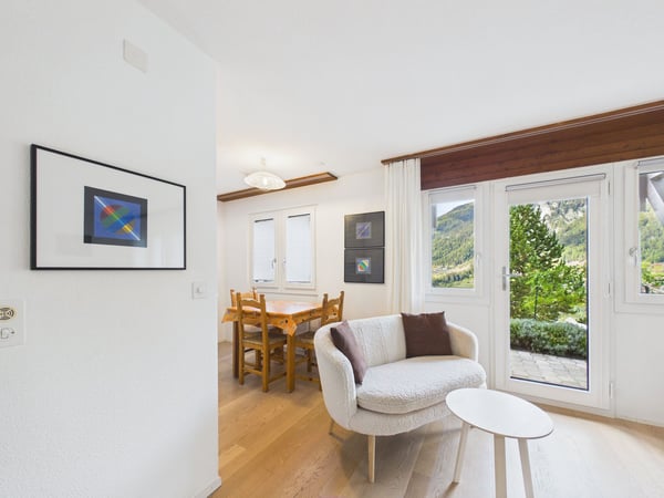 Modernisiertes Studio mit sonniger Terrasse in Ernen – ideal als Ferienwohnung oder Anlageobjekt 1