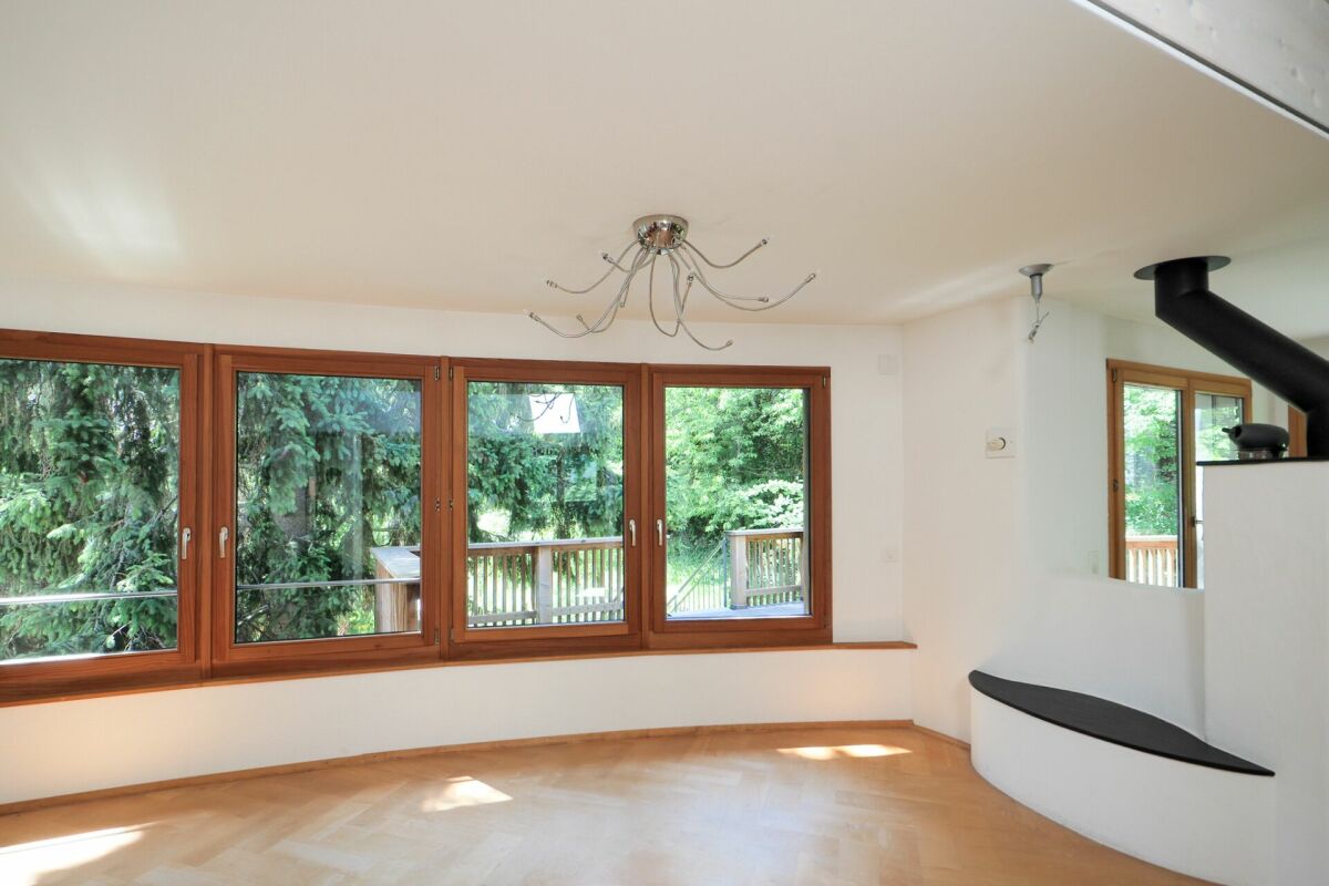Einfamilienhaus mit Garten