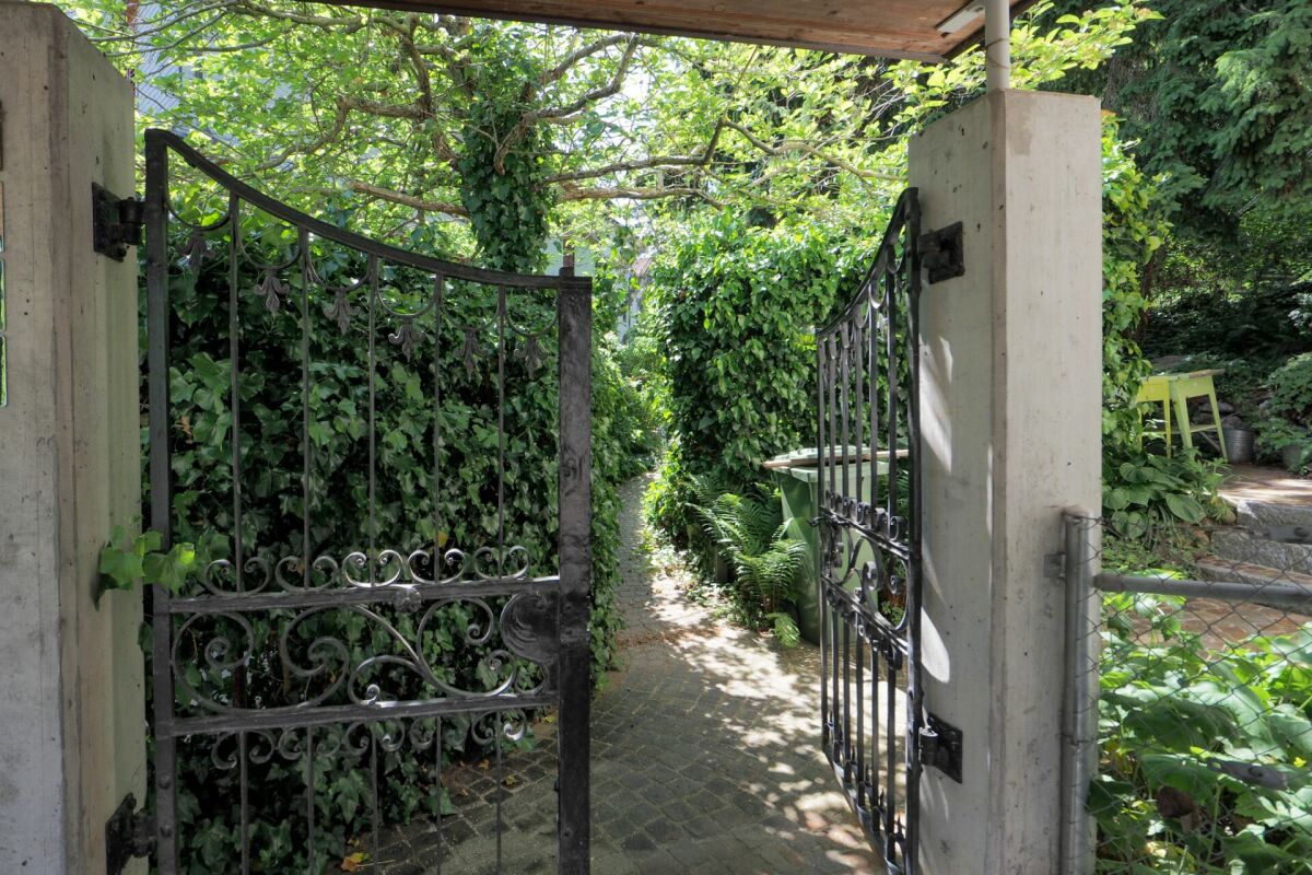 Einfamilienhaus mit Garten