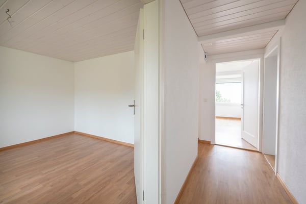 Charmante 4-Zimmer-Wohnung in ruhigem 3 Familienhaus 9