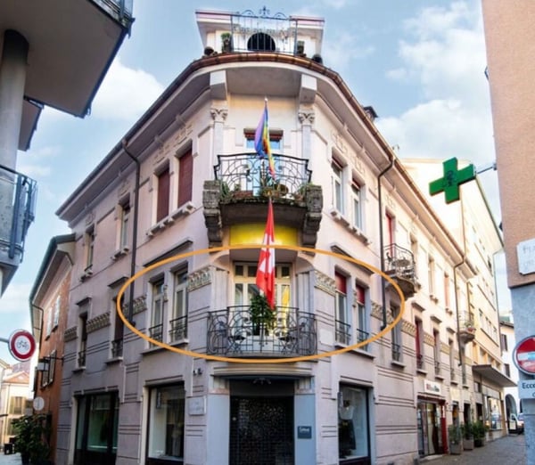 1.5-Zimmer-Wohnung im ersten Stock, im Herzen der Altstadt | Appartamento di 1.5 locali a primo piano, nel cuore della città vecchia 1