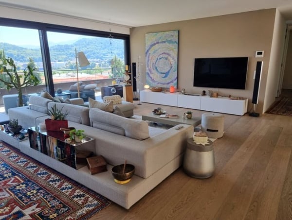 Charmante Penthouse-Wohnung 4,5 Zimmer, Panoramaterrassen, Komfort und Stil 8