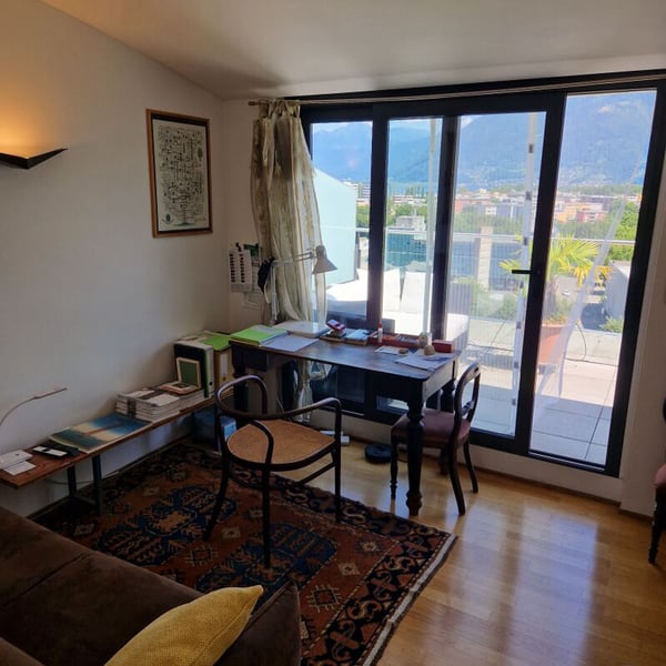 Appartamento attico di 1 ½ locali a pochi passi dal centro e dal lago Maggiore | 1 ½ Zimmer-Penthouse-Wohnung, nur wenige Schritte vom Zentrum und dem Lago Maggiore entfernt 6