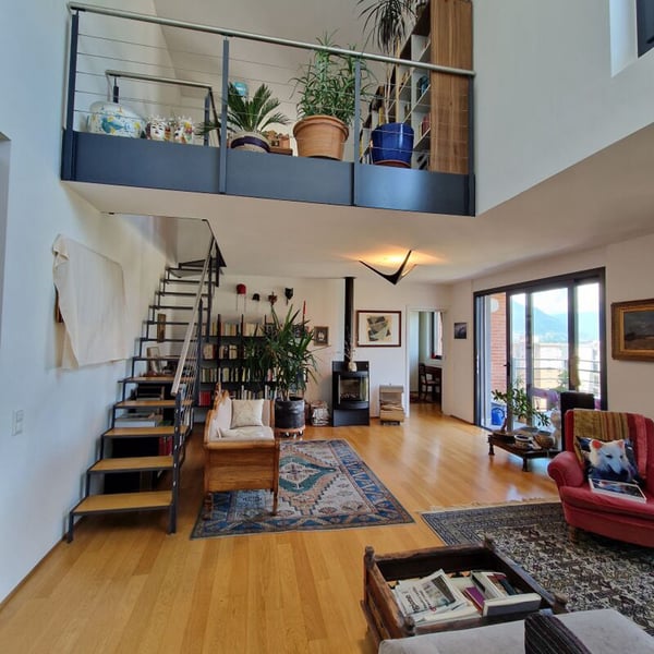 Grande attico duplex di 2 locali con 4 terrazze a pochi passi dal centro e dal lago Maggiore | Große 2-Zimmer-Duplex-Penthouse-Wohnung mit 4 Terrassen, nur wenige Schritte vom Zentrum und dem Lago Maggiore entfernt 4
