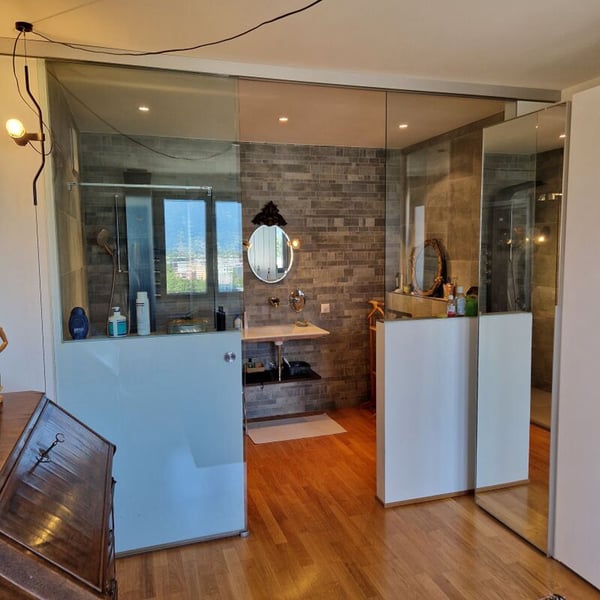 Grande attico duplex di 2 locali con 4 terrazze a pochi passi dal centro e dal lago Maggiore | Große 2-Zimmer-Duplex-Penthouse-Wohnung mit 4 Terrassen, nur wenige Schritte vom Zentrum und dem Lago Maggiore entfernt 5