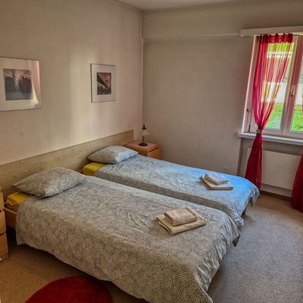 RESIDENZA SECONDARIA - 1 ½ locali con balcone, diretto sul lungo lago | ZWEITE WOHNSITZ - 1 ½ Zimmer mit Balkon, direkt am Promenade 6