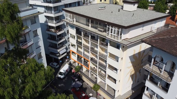 RESIDENZA SECONDARIA - 1 ½ locali con balcone, diretto sul lungo lago | ZWEITE WOHNSITZ - 1 ½ Zimmer mit Balkon, direkt am Promenade 7