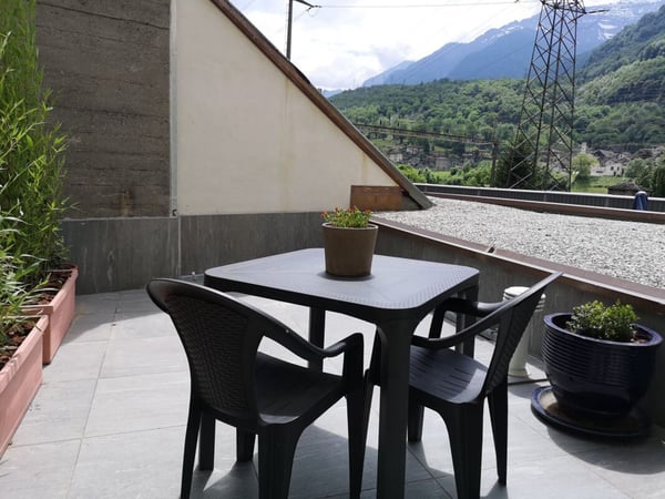 Hotel Ristorante Elvezia con alloggio, 8 posteggi e terrazza coperta | Hotel Restaurant Elvezia mit Zimmern, Parkplatz und Terrasse 3