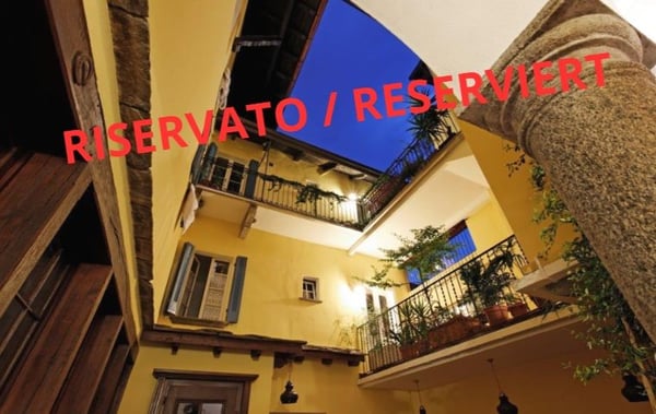 Romantico appartamento di 1 locali, nel nucleo | Romantische 1 Zimmer Wohnung, im Dorfkern 1