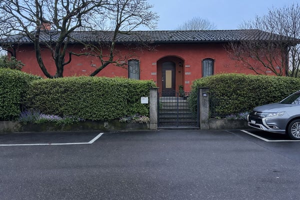 Einfamilienhaus mit Garten im Zentrum von Bellinzona – grosses Entwicklungspotenzial 3
