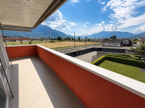 Appartamento di 4.5 locali con terrazza e 2 posteggi in autorimessa a Tenero 4
