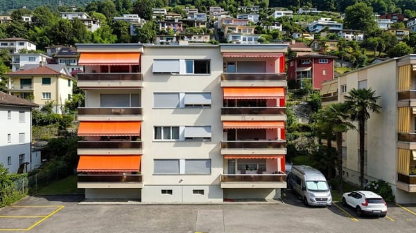 Affittasi luminoso appartamento di 2½ locali completamente rinnovato a Minusio 8