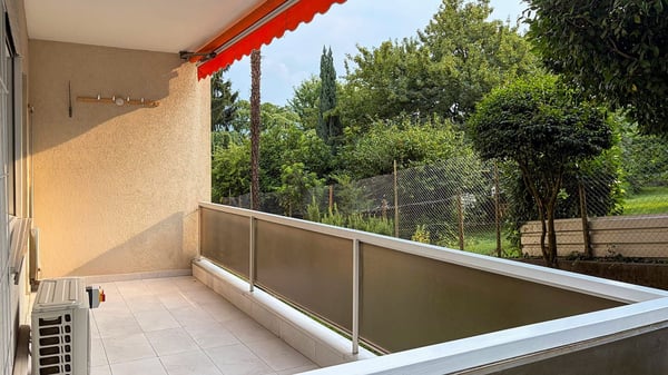 Affittasi luminoso appartamento di 2½ locali completamente rinnovato a Minusio 7