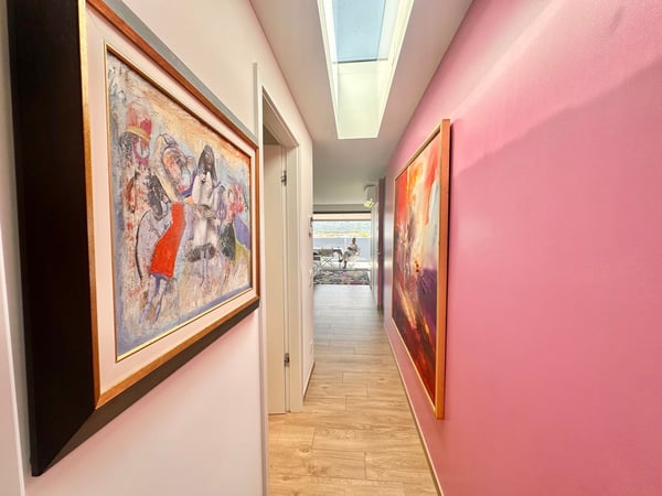 Modernes Penthouse mit 40 m² Terrasse und Panoramablick über Locarno 16