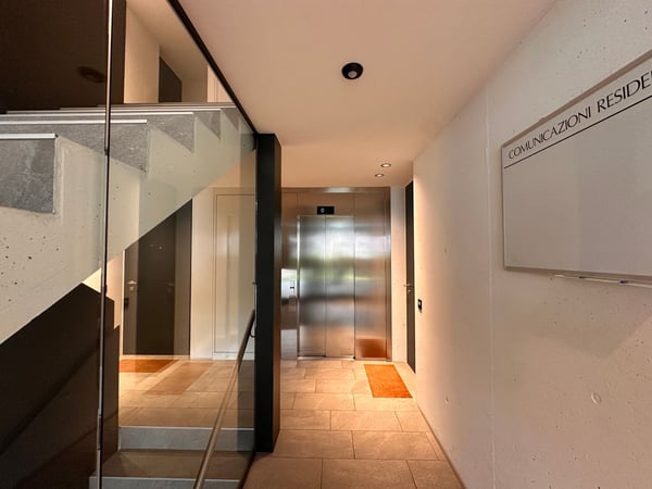 Modernes Penthouse mit 40 m² Terrasse und Panoramablick über Locarno 3