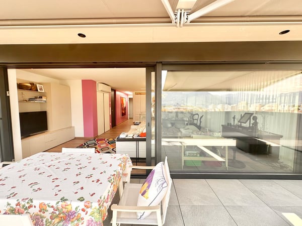Modernes Penthouse mit 40 m² Terrasse und Panoramablick über Locarno 14