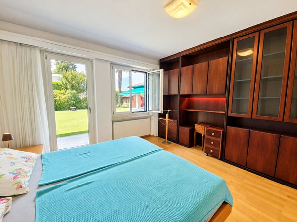 4 ½-Zimmer-Einfamilienhaus mit schönem romantischen und großem Garten 5
