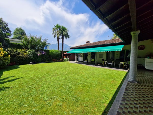 4 ½-Zimmer-Einfamilienhaus mit schönem romantischen und großem Garten 14