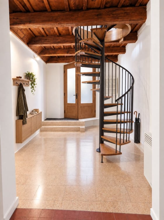 Triplex dal fascino ticinese nel cuore della Città Vecchia di Locarno 13