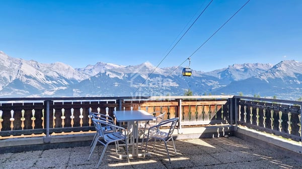 4.5 PIÈCES SKI IN SKI OUT TERRASSE JARDIN SAUNA