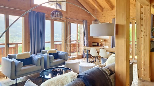 CHALET 3,5 PIÈCES VUE PANORAMIQUE ET NATURE AU COEUR DES 4 VALLÉES 2