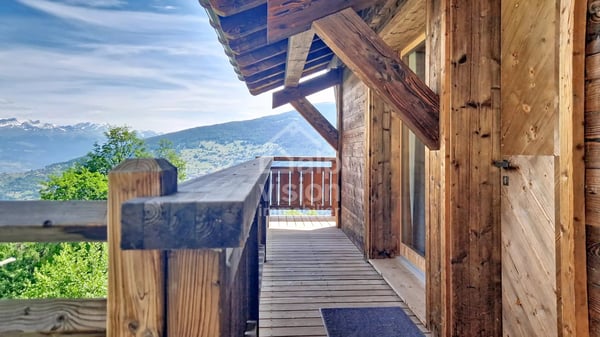 CHALET 3,5 PIÈCES VUE PANORAMIQUE ET NATURE AU COEUR DES 4 VALLÉES 1