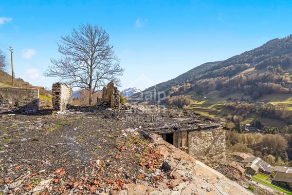 TERRAIN À BATIR PORTES DU SOLEIL 9