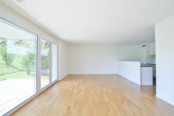 GROSSZÜGIGE Sitzplatzwohnung mit Blick ins GRÜNE 3