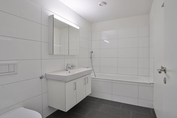 GROSSZÜGIGE Sitzplatzwohnung mit Blick ins GRÜNE 8