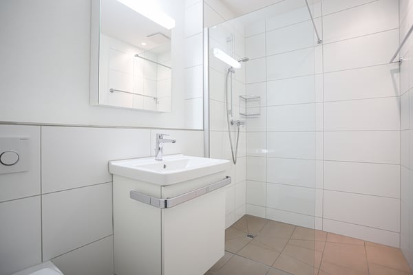 GROSSZÜGIGE 3.5 Zimmer-Wohnung mit Sitzplatz 7