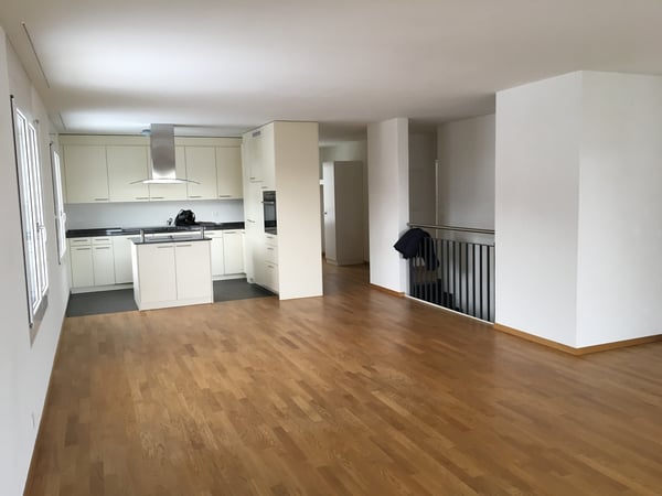 Grosszügige 4.5 Zimmer-Maisonette 5