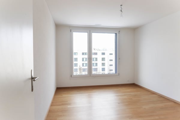Zentrales Wohnen mit grossem Balkon 5