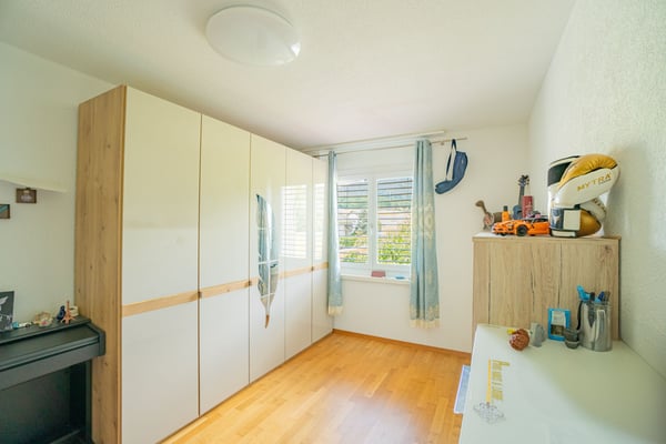 4.5-Zimmerwohnung mit Balkon in ruhiger Lage 8