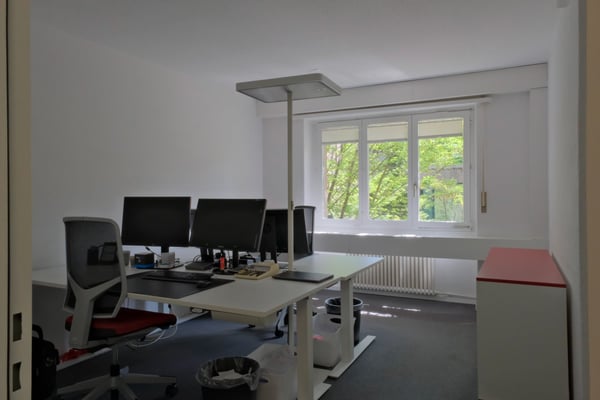 Grosszügige Büro-/Praxisfläche beim Bahnhof Burgdorf 4