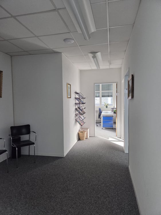 Attraktive Büro-/Praxisfläche an zentraler Lage in Thun 3