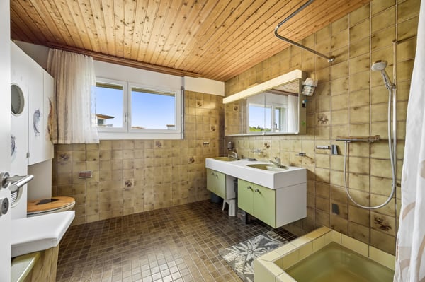 Freistehendes EFH mit 6.5 Zimmer und viel Umschwung 5