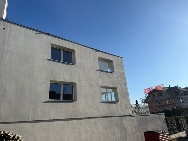 Moderne 1.5-Zimmer-Wohnung mit Balkon in Niedergoesgen 2