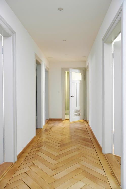 Stilvoll frisch renovierte 3-Zimmer-Wohnung im Herzen von Zürich-Wiedikon 2