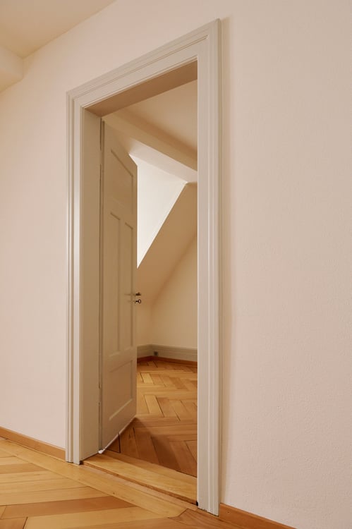 Stilvoll frisch renovierte 3-Zimmer-Wohnung im Herzen von Zürich-Wiedikon 7