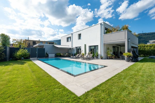 Wohnen wie im Designhotel - Ihr Rückzugsort mit Pool, Spa, Dachterrasse & Weinkeller! 1