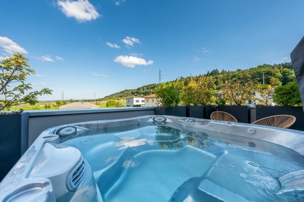 Wohnen wie im Designhotel - Ihr Rückzugsort mit Pool, Spa, Dachterrasse & Weinkeller! 7