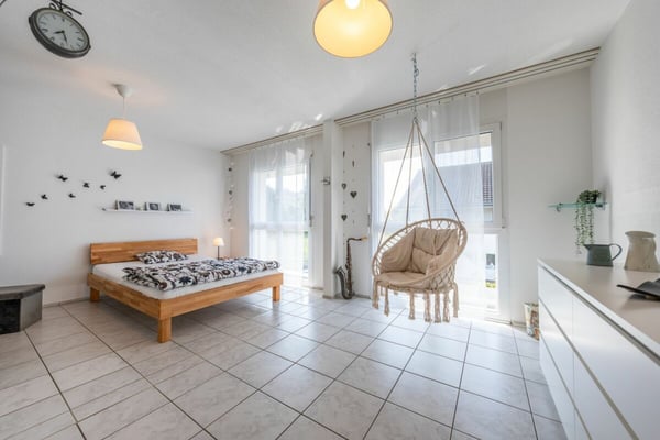 Traumhaft schöne & renovierte Doppelhaushälfte am Waldrand bei Schönbühl zu verkaufen 4